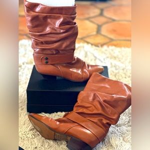 Rust or brownish slouch leather boot 7 1/2